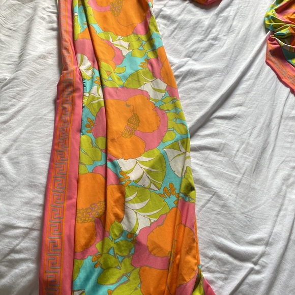 Trina Turk long flowing pants size Medium very comfortable not worn - Picture 4 of 4